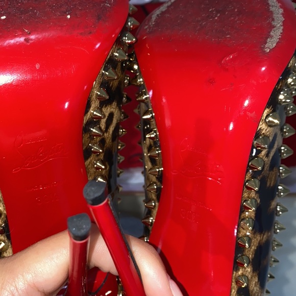 CHRISTIAN LOUBOUTIN leopard print spike pumps - Picture 5 of 8